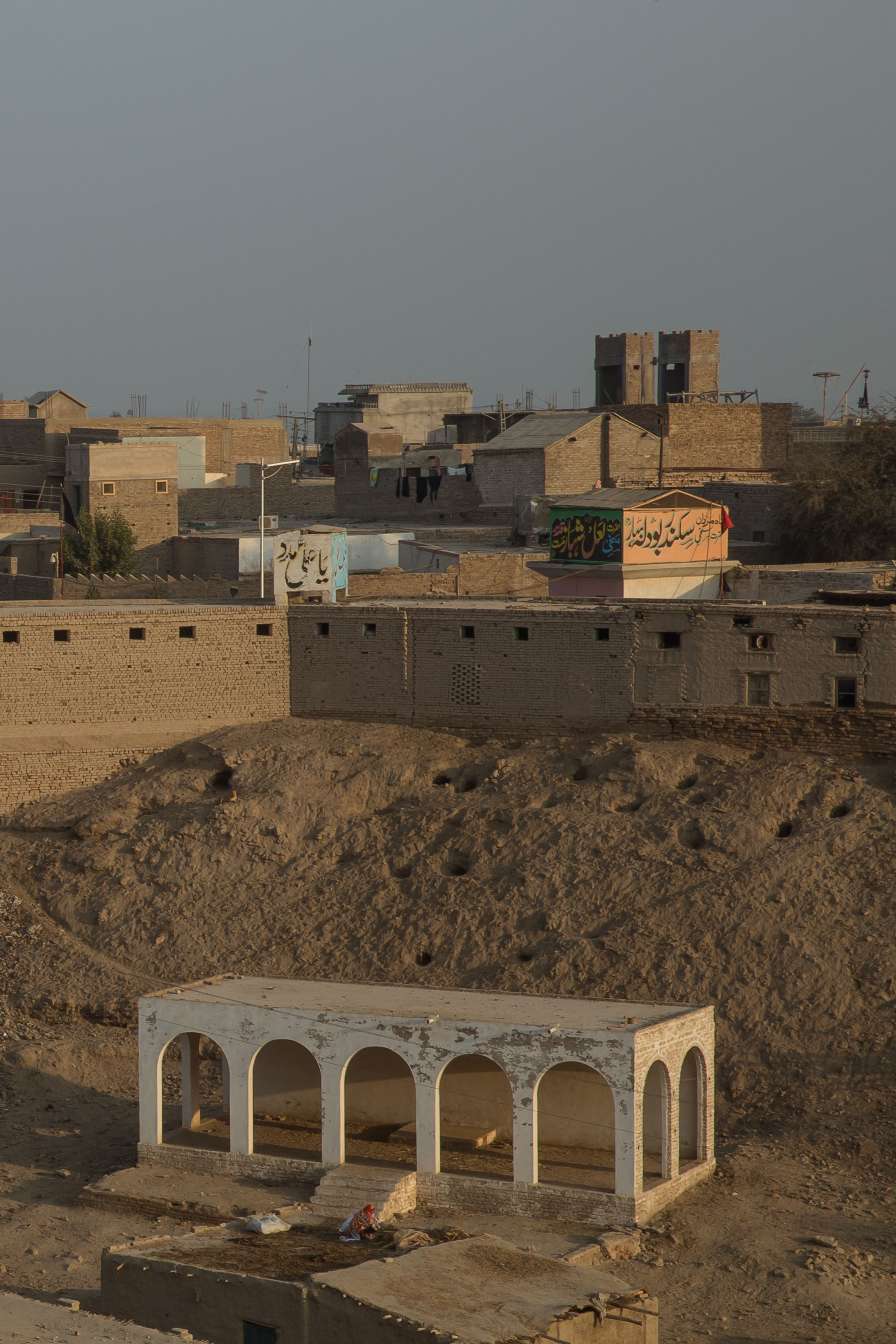 2016-Sehwan-End-of-Moharram-650.jpg